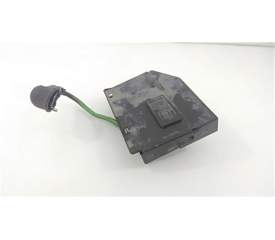 CAJA RELES HU5T14A094 