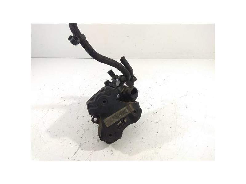 Recambio de bomba inyectora para mercedes-benz clase a (w169) 2.0 cdi cat (109 cv / 80 kw) referencia OEM IAM A6400700701  