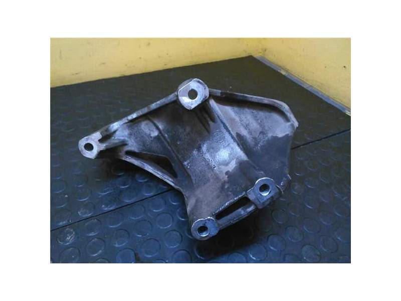 Recambio de soporte palanca cambio para volkswagen touareg (7la)(2002) 2.5 tdi r5 [2,5 ltr. - 128 kw tdi] referencia OEM IAM 070