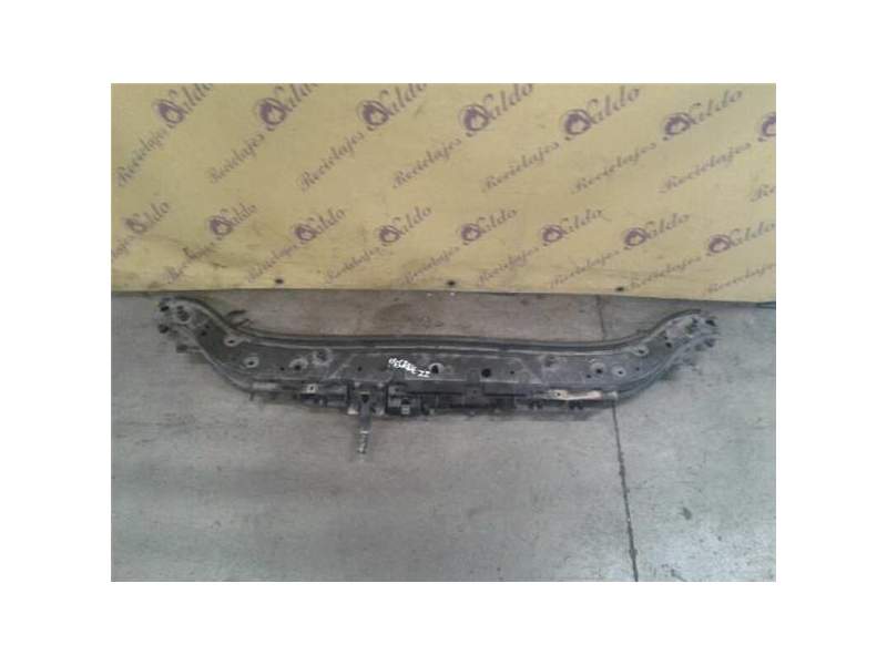 Recambio de traviesa delantera superior para renault megane ii berlina 3p (10.2002) referencia OEM IAM   