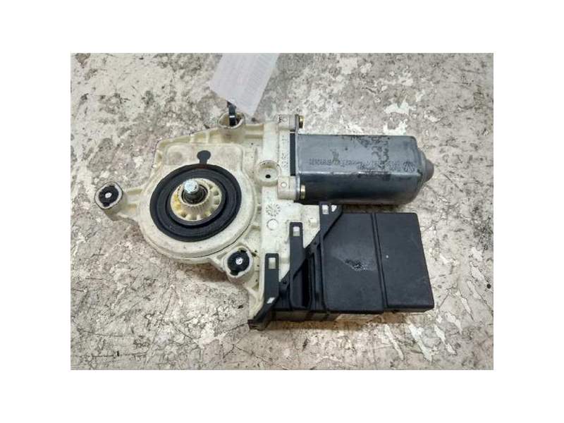 Recambio de motor elevalunas trasero izquierdo para volkswagen golf iv berlina (1j1)(10.19972004) referencia OEM IAM 1C0959811A 