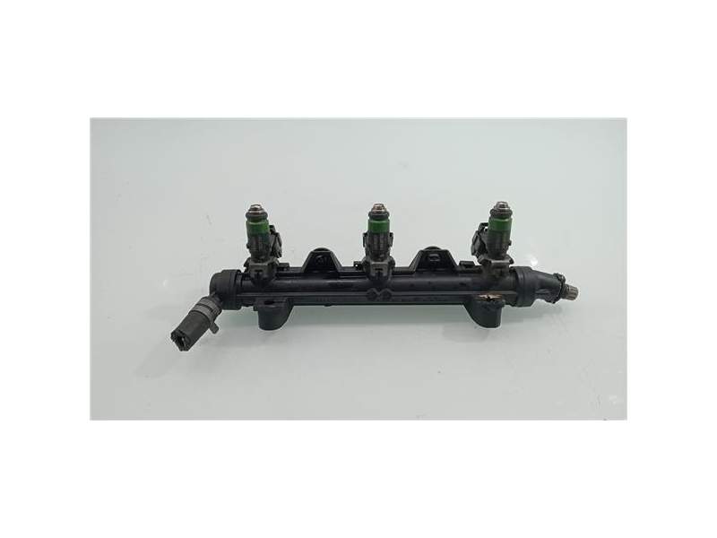 Recambio de rampa inyectora para seat ibiza (6l1)(04.2002) referencia OEM IAM 03E133320A  