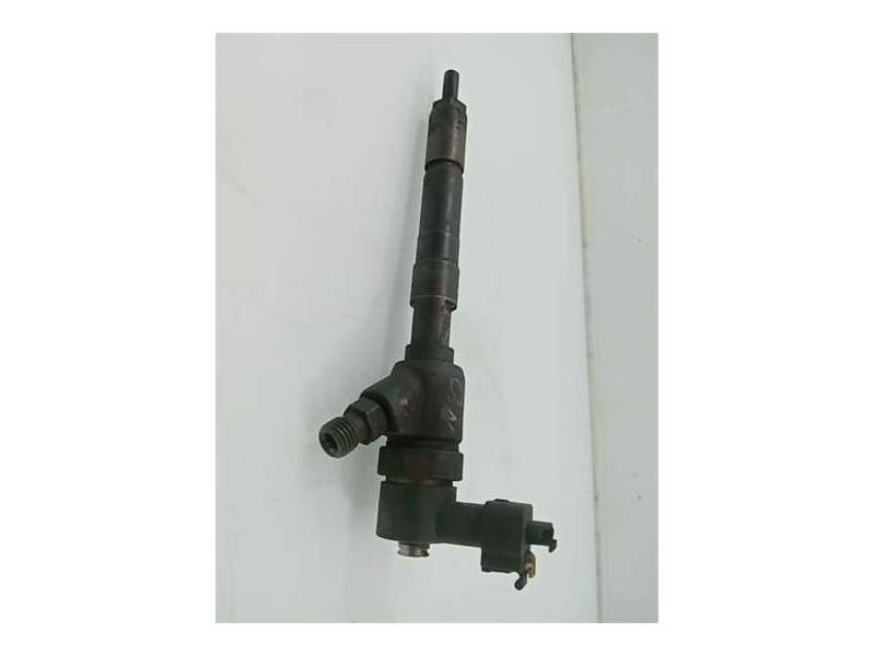 Recambio de inyector para opel corsa c 1.3 16v cdti cat (z 13 dt / ln9) (69 cv / 51 kw) referencia OEM IAM 0445110083  