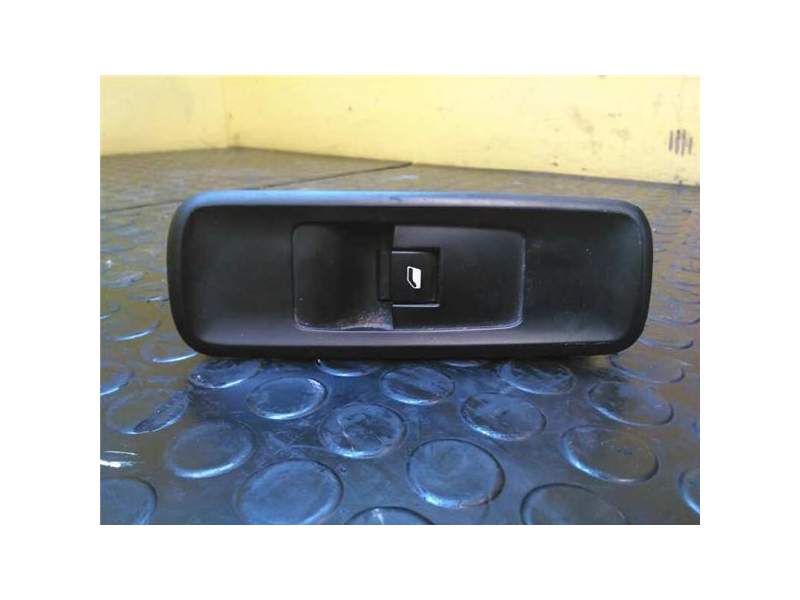 Recambio de mando elevalunas delantero derecho para peugeot 807 2.0 16v hdi fap (136 cv / 100 kw) (136 cv / 100 kw) referencia O