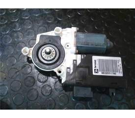 Recambio de motor elevalunas delantero derecho para citroën c5 berlina (2001) referencia OEM IAM 9632531780  