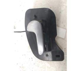 Recambio de manilla interior puerta delantera derecha para opel corsa c 1.2 16v cat (z 12 xep / lb4) (80 cv / 59 kw) referencia 