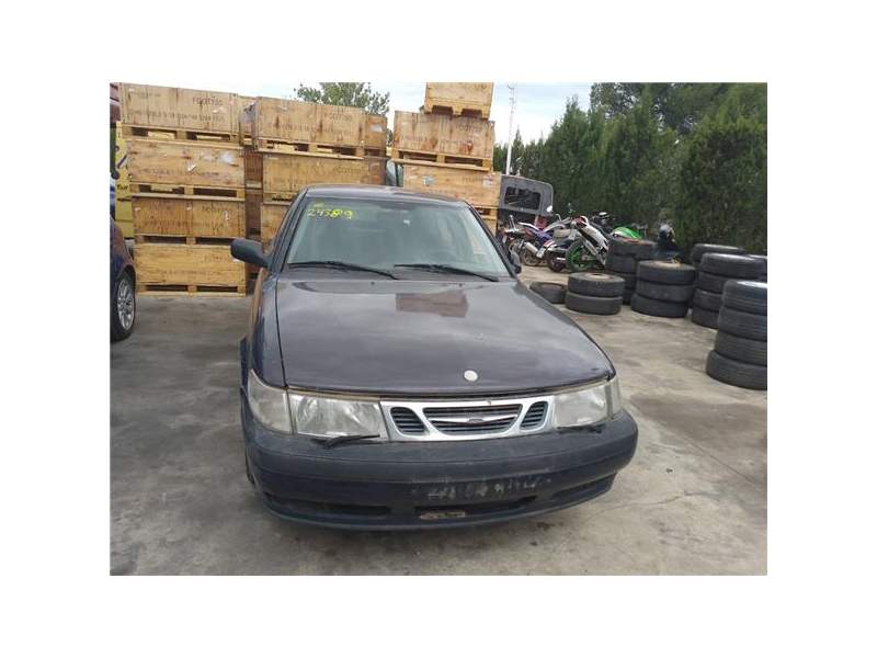 saab 9-3 berlina del año 2000