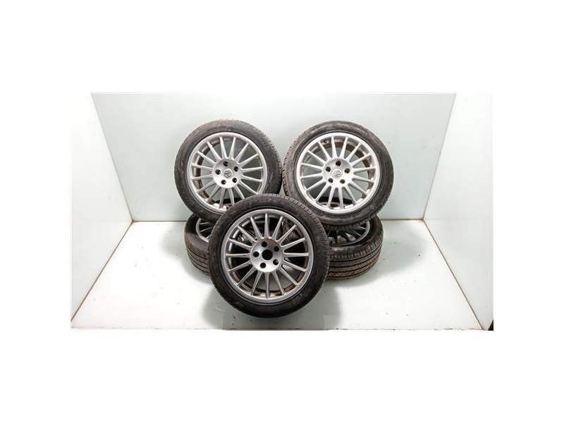 Recambio de kit de llantas para toyota camry (xv10)(1991) referencia OEM IAM   