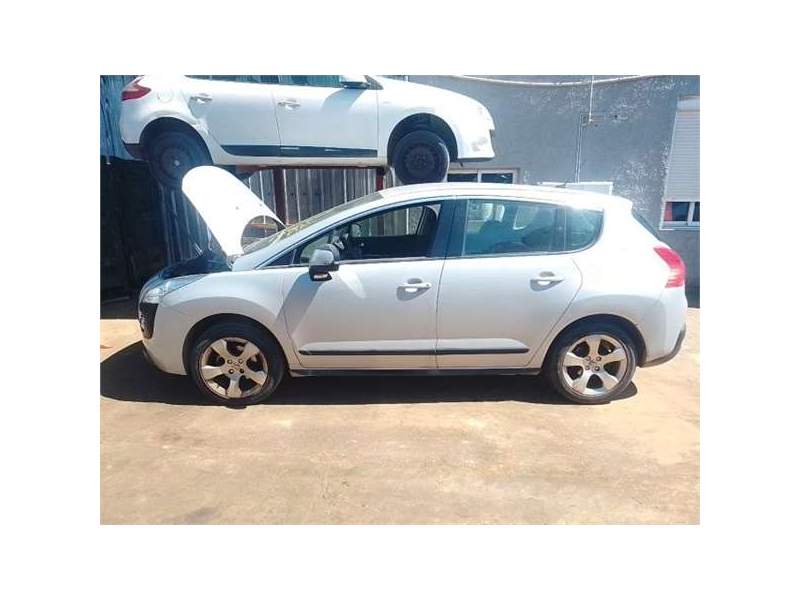 peugeot 3008 (05.2009) del año 2009