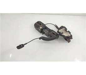 CERRADURA PUERTA DELANTERA DERECHA 805020001R 