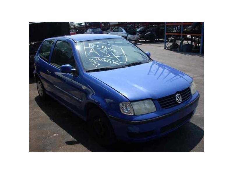 VOLKSWAGEN POLO BERLINA (6N2)