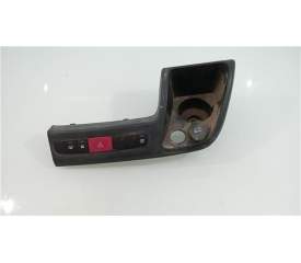 INTERRUPTOR LUCES EMERGENCIA 7355861650 