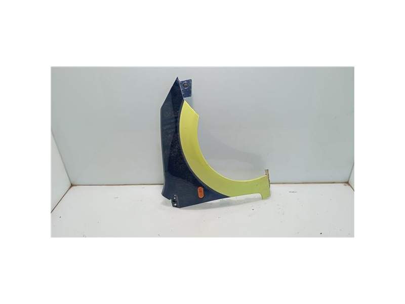 Recambio de aleta delantera derecha para ford fiesta (cbk)(2002) referencia OEM IAM   