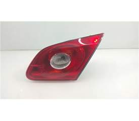 PILOTO TRASERO DERECHO 3C8945094D 