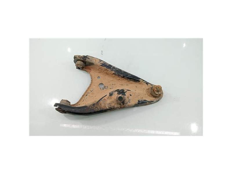 Recambio de brazo inferior delantero derecho para dacia sandero ii (10.2012) referencia OEM IAM 545007106R  