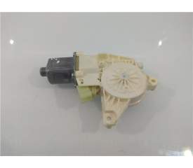 MOTOR ELEVALUNAS TRASERO IZQUIERDO A2048200542 