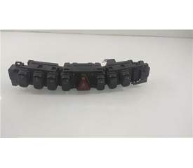 INTERRUPTOR LUCES EMERGENCIA 2208214358 