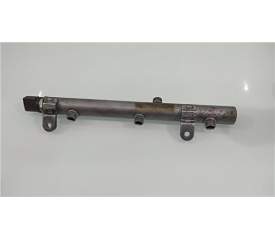 RAMPA INYECTORA A6420703095 