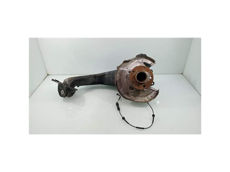 Recambio de mangueta trasera derecha para bmw serie 1 berlina (f40)(2019) referencia OEM IAM 8842880  