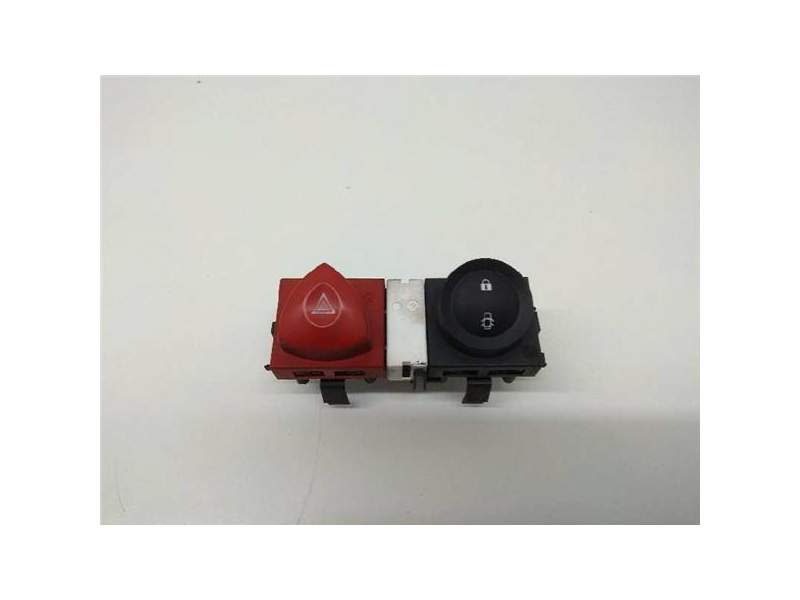 Recambio de interruptor luces emergencia para renault megane ii berlina 5p 1.9 dci diesel (120 cv / 88 kw) (120 cv / 88 kw) refe