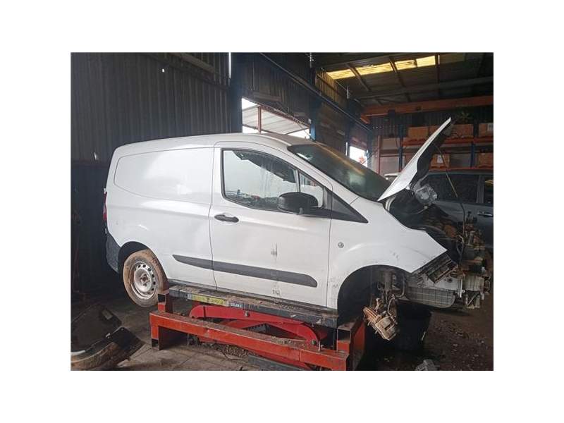 FORD TRANSIT COURIER (C4A)(2013)