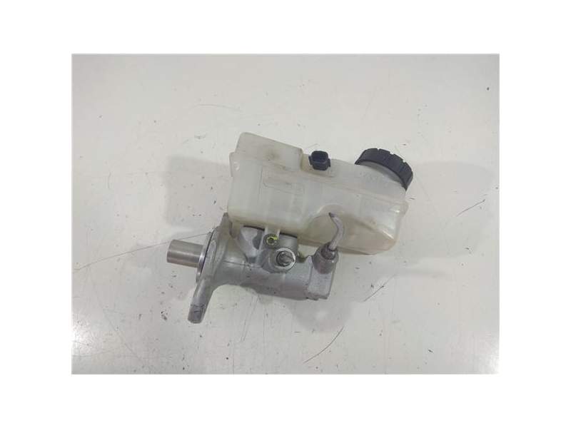 Recambio de bomba freno para dacia sandero (01.2008) referencia OEM IAM 460915125R  