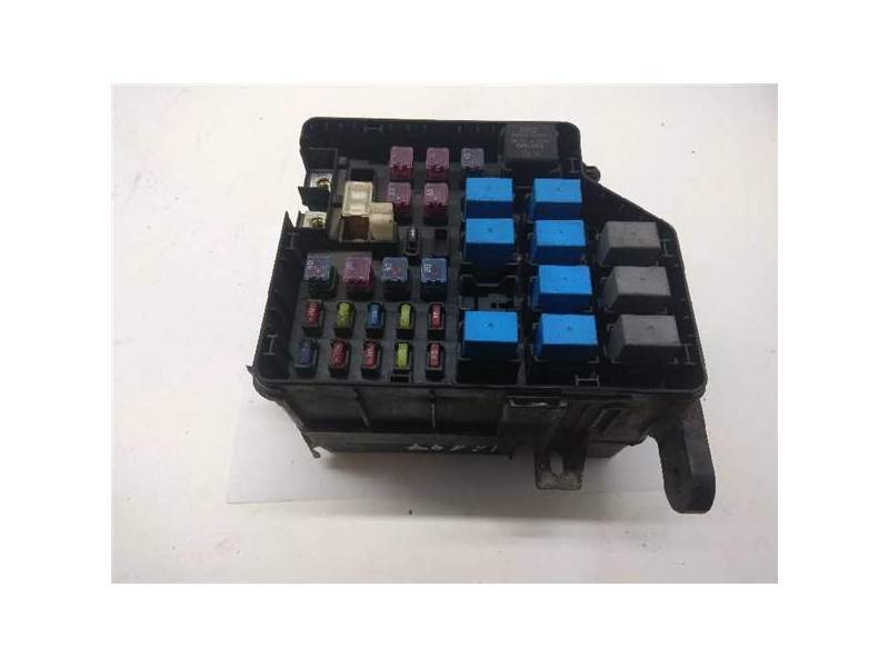 Recambio de caja reles para hyundai santa fe (sm) 2.0 crdi cat (113 cv / 83 kw) (113 cv / 83 kw) referencia OEM IAM   