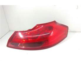 PILOTO TRASERO DERECHO 13226857 