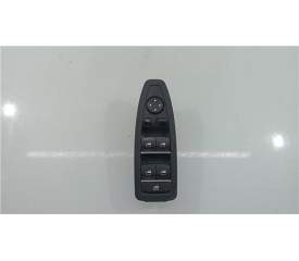 MANDO ELEVALUNAS DELANTERO IZQUIERDO 740389603 