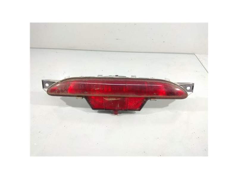 Recambio de piloto trasero central para peugeot 208 (01.2012) referencia OEM IAM 9674308980  