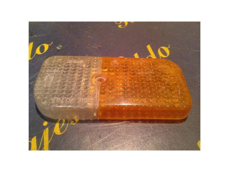 Recambio de piloto intermitente lateral delantero derecho para renault r 4 (1961) referencia OEM IAM   