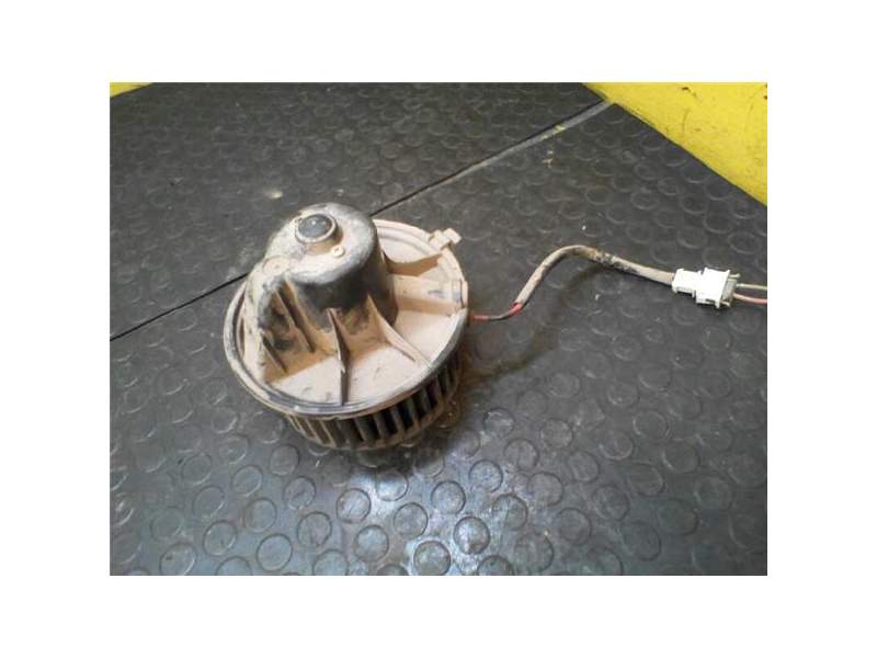Recambio de motor calefaccion para volkswagen t4 transporter/furgoneta (mod. 1991) 2.5 tdi (102 cv / 75 kw) referencia OEM IAM 7