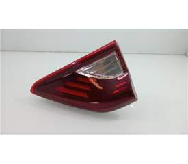 PILOTO TRASERO DERECHO 92402H8400 