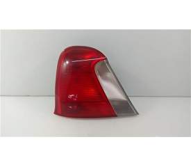 PILOTO TRASERO IZQUIERDO 