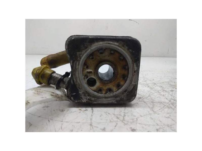 Recambio de enfriador aceite para audi a3 (8l) 1.6 (102 cv / 75 kw) referencia OEM IAM   