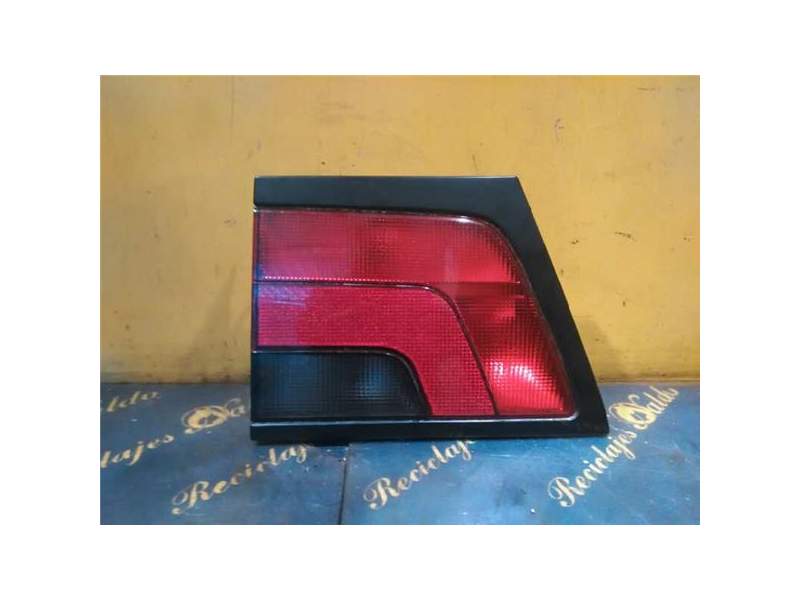 Recambio de piloto trasero izquierdo para peugeot 806 1.9 turbodiesel cat (90 cv / 66 kw) referencia OEM IAM   