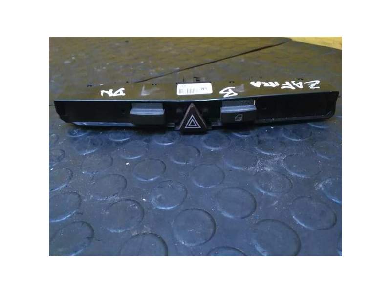 Recambio de interruptor luces emergencia para opel zafira b (2005) 1.9 energy [1,9 ltr. - 88 kw cdti] referencia OEM IAM 1310010