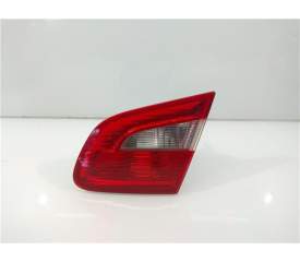 PILOTO TRASERO DERECHO 3T5945094 