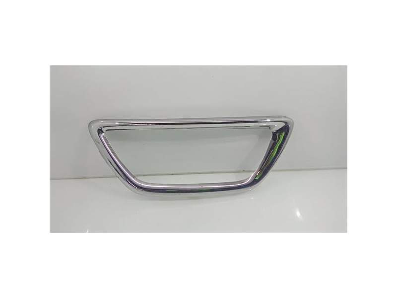 Recambio de rejilla paragolpes delantera para renault captur i (2013) referencia OEM IAM 620757429R  