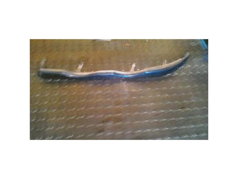 Recambio de rejilla bajo faro izquierda para bmw serie 3 berlina (e46)(1998) referencia OEM IAM   