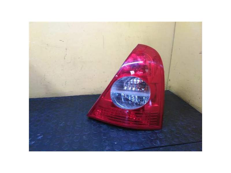 Recambio de piloto trasero derecho para renault clio ii fase ii (b/cb0) 1.5 dci diesel (82 cv / 60 kw) (82 cv / 60 kw) referenci