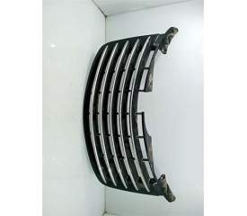 Recambio de parrilla delantera para chrysler pt cruiser (2000) 2.0 classic [2,0 ltr. - 104 kw 16v cat] referencia OEM IAM   