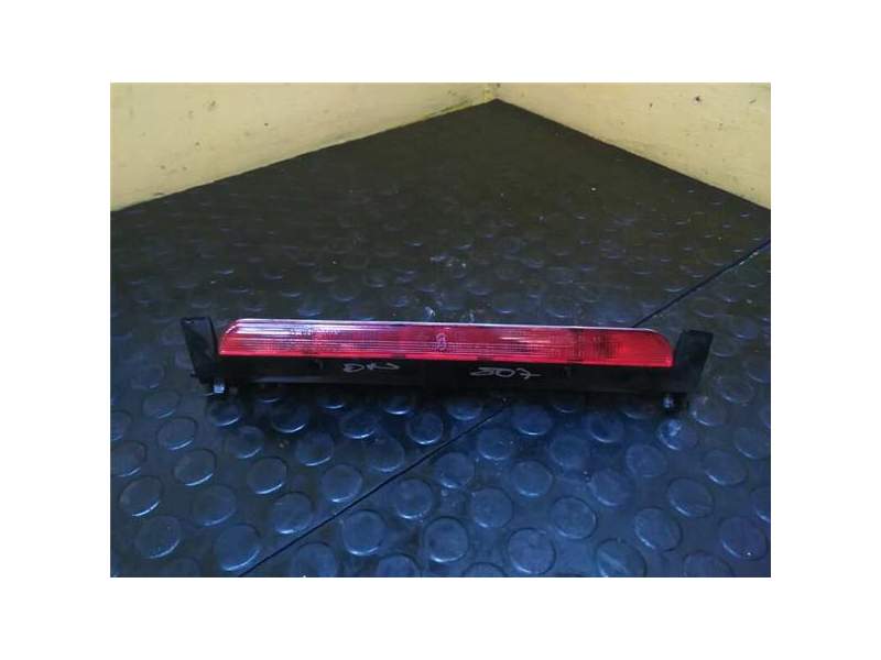 Recambio de luz central de freno para peugeot 807 (2002) referencia OEM IAM 1489380080  