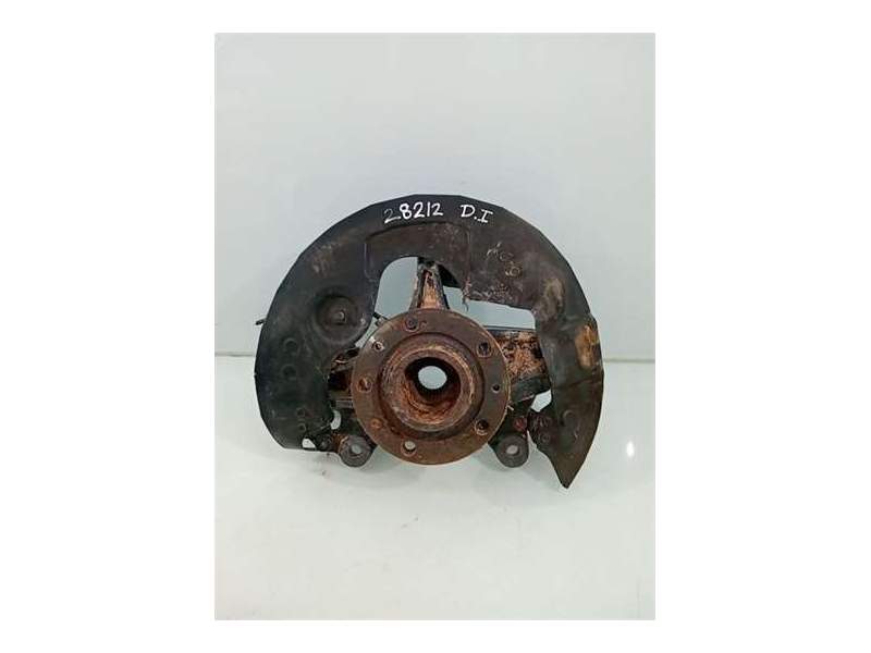 Recambio de mangueta delantera izquierda para peugeot 3008 (07.2016) referencia OEM IAM 9806779380  