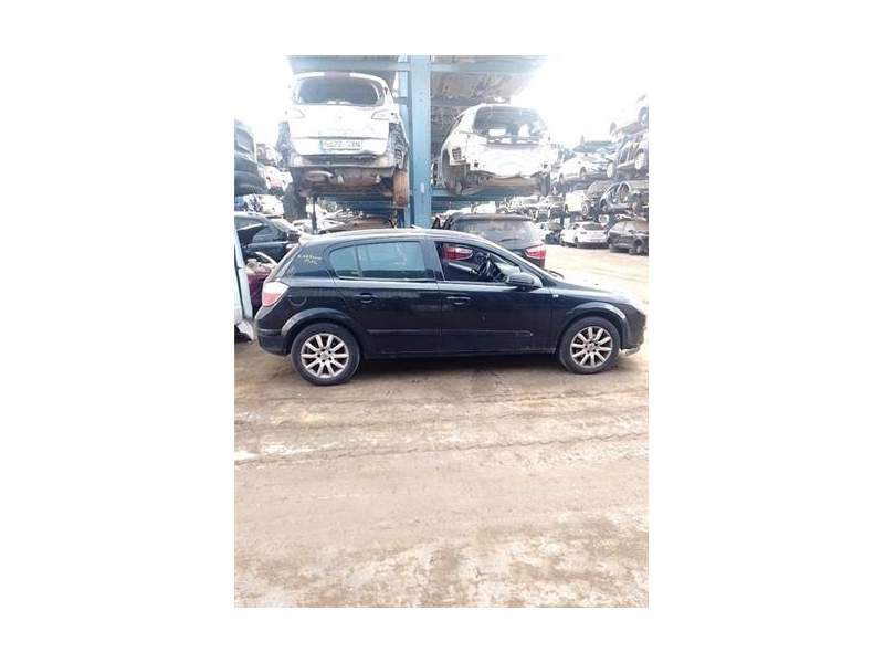 opel astra h berlina (2004) del año 2006