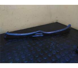 Recambio de rejilla bajo faro izquierda para bmw serie 3 berlina (e46)(1998) referencia OEM IAM LAVAFARO  