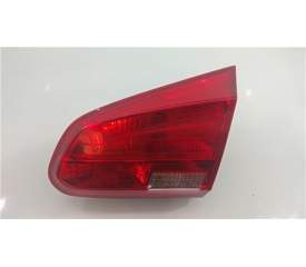 PILOTO TRASERO DERECHO 92402A2000 