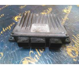 Recambio de uce motor para renault clio ii fase ii (b/cb0) 1.5 dci diesel (84 cv / 62 kw) referencia OEM IAM 8200284277  