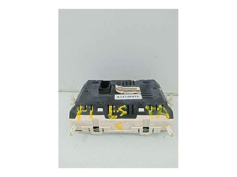 Recambio de pantalla salpicadero para ford fiesta (cb1)(2008) referencia OEM IAM 8A6T18B955AD A12150475 