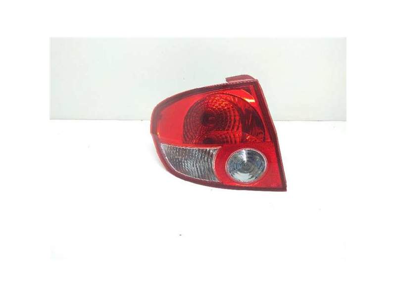 Recambio de piloto trasero izquierdo para hyundai getz (tb) 1.1 12v cat (63 cv / 46 kw) referencia OEM IAM   